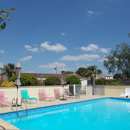 Le Clos Des Palmiers Saint-Ouen-d'Aunis Εξωτερικό φωτογραφία