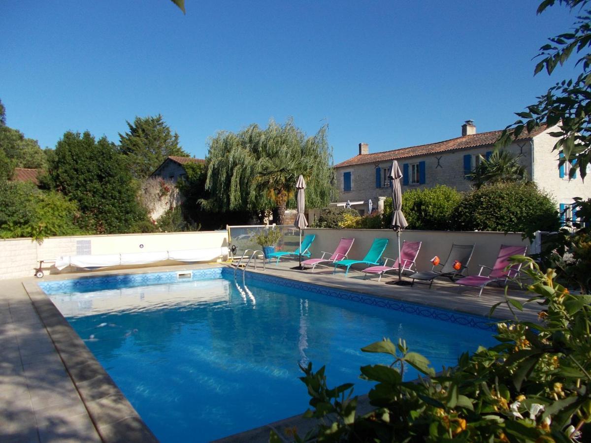 Le Clos Des Palmiers Saint-Ouen-d'Aunis Εξωτερικό φωτογραφία